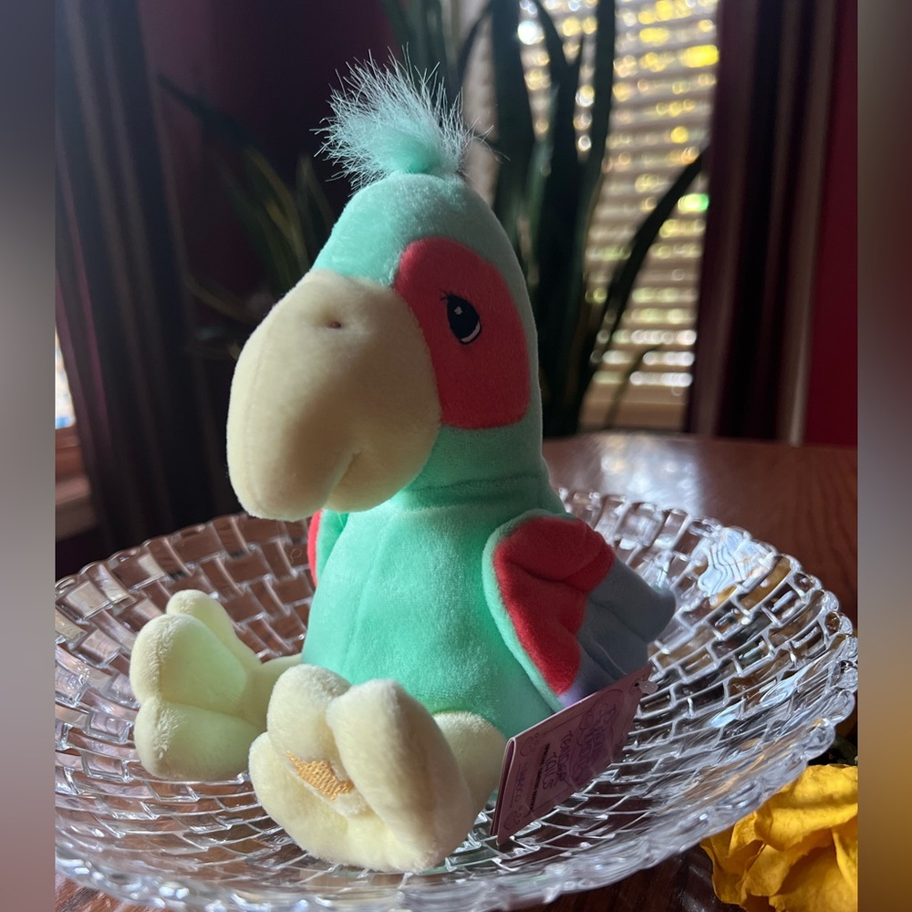 NEW 7” Precious Moments Plush Parrot 🦜 Tender tails Special Edition